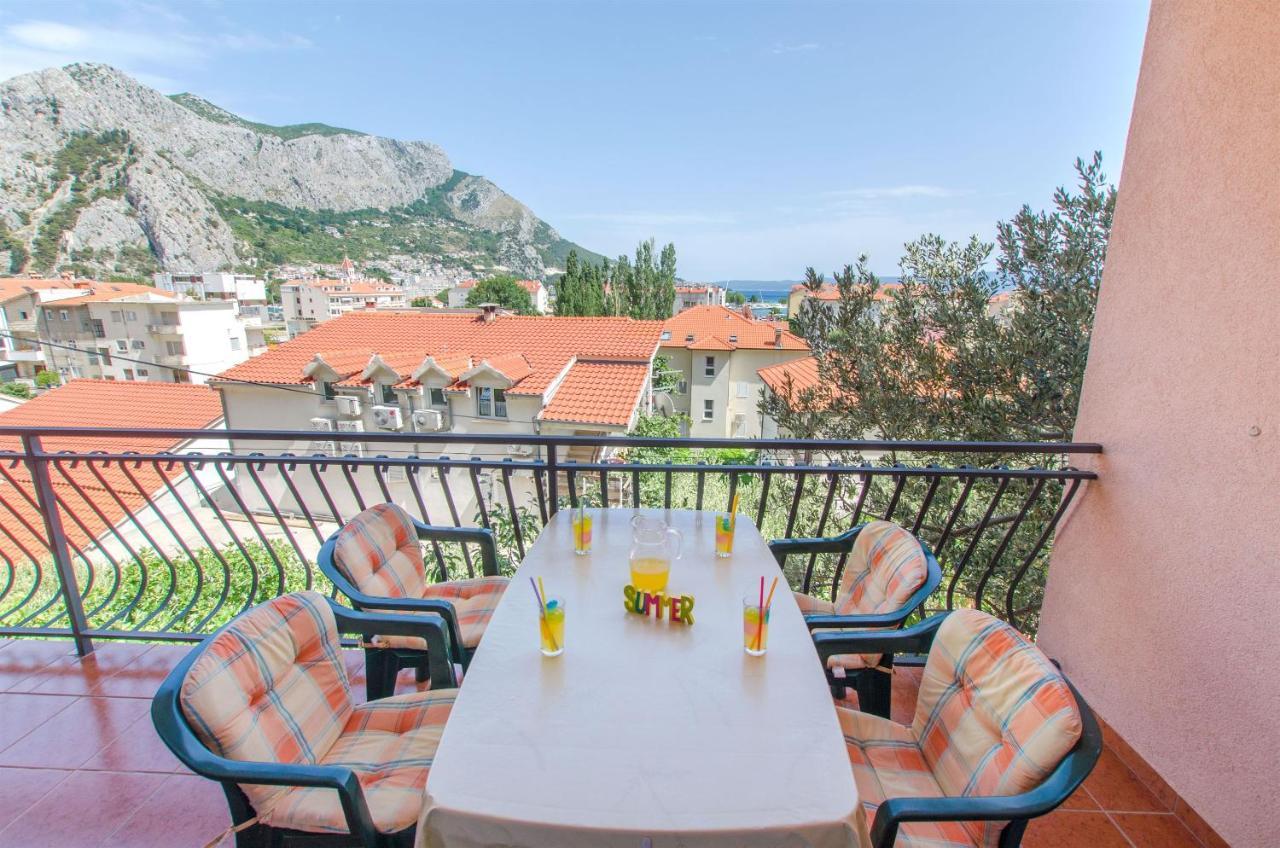 Apartments Zecic Omiš Εξωτερικό φωτογραφία